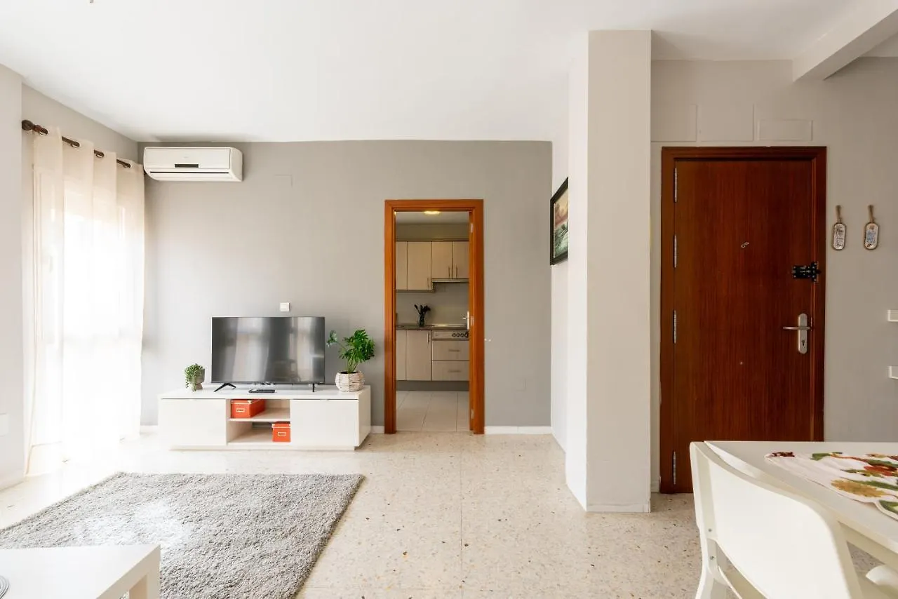 Wintowinrentals Fabulosa Ubicacion, Luminoso Y Comodo Apartamento Con Wifi Malaga 0*,
